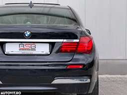 
										BMW Seria 7 730d Edition Exclusive full									