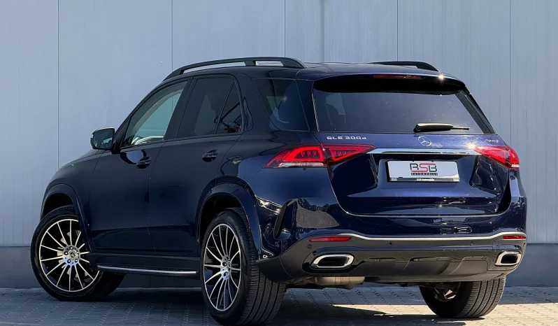 
								Mercedes-Benz GLE 300 d 4MATIC 9G-TRONIC AMG Line full									