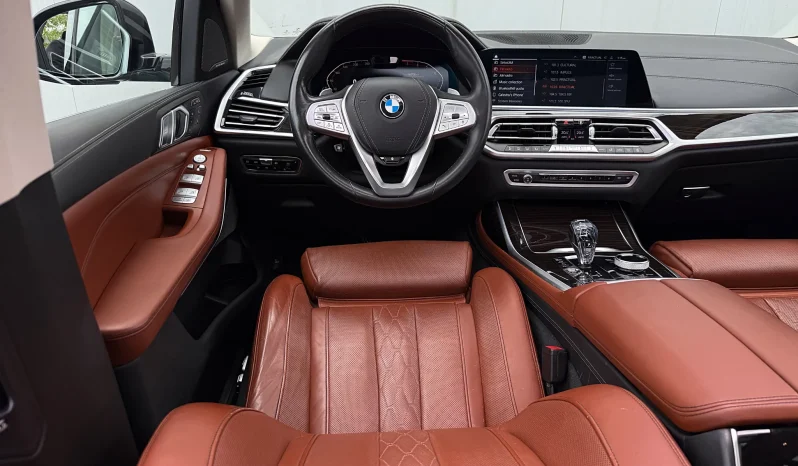 
								BMW X7 xDrive40i full									