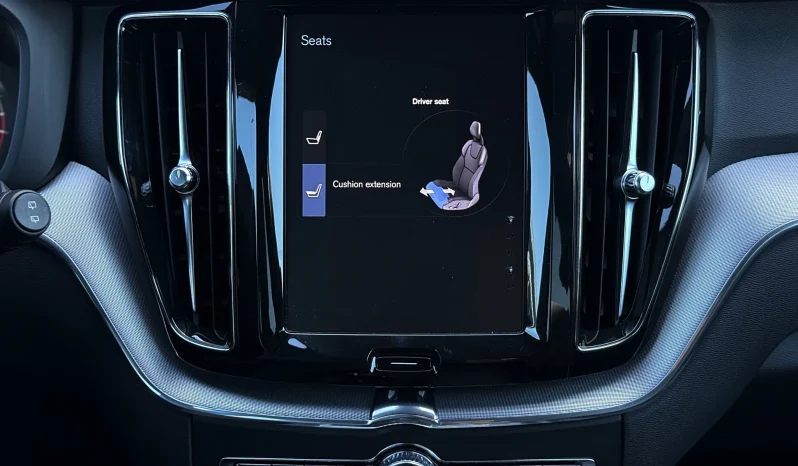 
								Volvo XC 60 T6 AWD R-Design full									