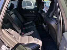 
										Volvo XC 60 T6 AWD R-Design full									