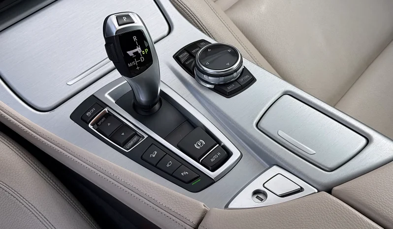 
								BMW Seria 5 520d xDrive Aut. full									