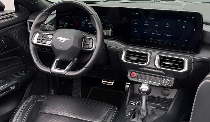 
								Ford Mustang Cabrio 2.3 Eco Boost full									