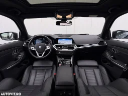 
										BMW Seria 3 330e Aut. M Sport full									