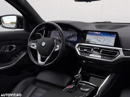 
										BMW Seria 3 330e Aut. M Sport full									