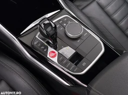 
										BMW Seria 3 330e Aut. M Sport full									