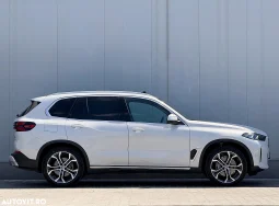 
										BMW X5 xDrive30d AT MHEV full									
