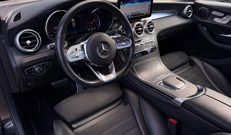 
								Mercedes-Benz GLC Coupe 220 d 4Matic 9G-TRONIC AMG Line full									