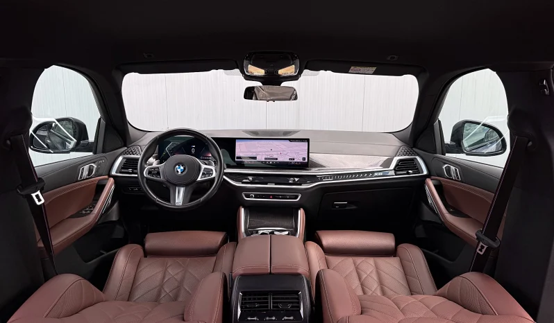 
								BMW X6 xDrive30d AT MHEV full									