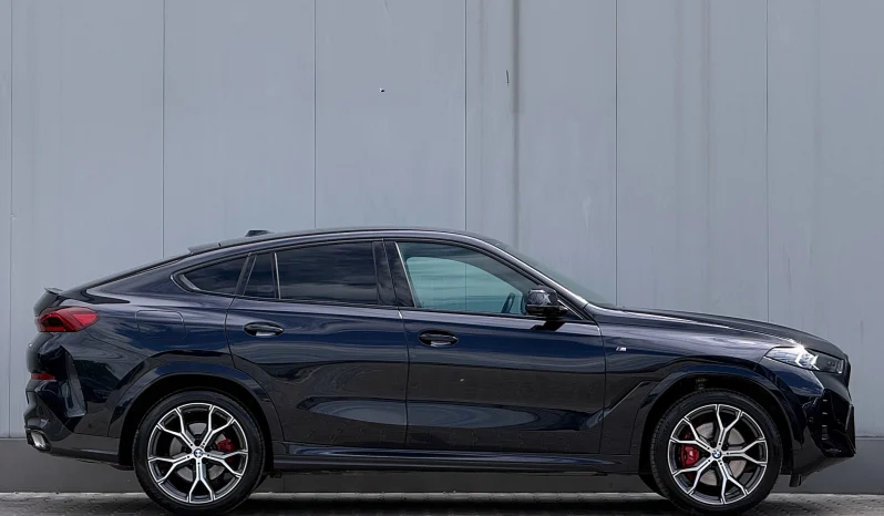 
								BMW X6 xDrive30d AT MHEV full									
