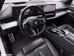 
										BMW Seria 5 520d xDrive AT MHEV full									