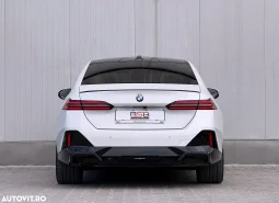 
										BMW Seria 5 520d xDrive AT MHEV full									