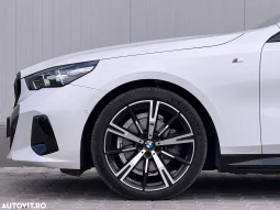 
										BMW Seria 5 520d xDrive AT MHEV full									