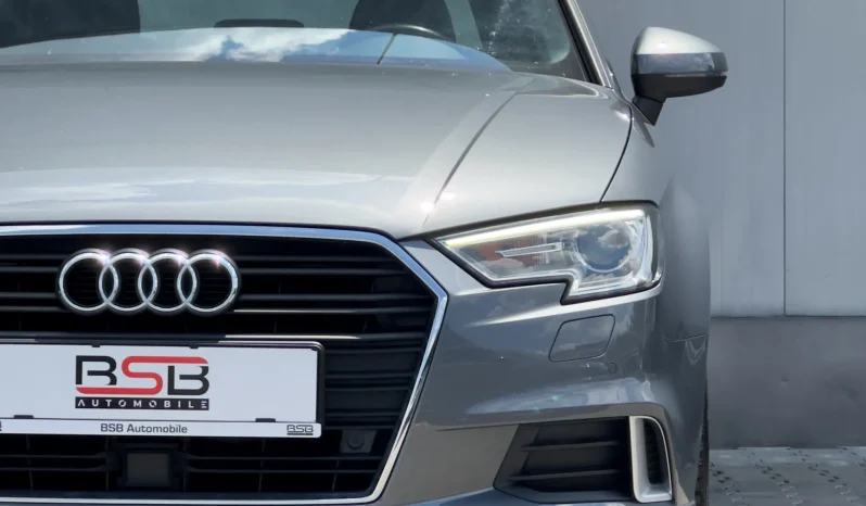 
								Audi A3 Limuzina 1.4 TFSI COD ultra S tronic Design full									