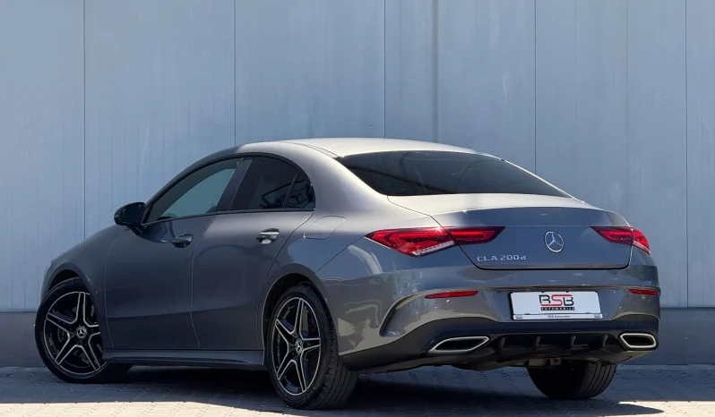 
								Mercedes-Benz CLA 200 full									