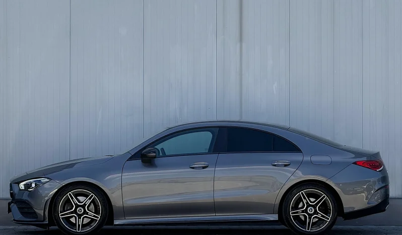 
								Mercedes-Benz CLA 200 full									