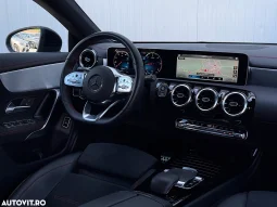 
										Mercedes-Benz CLA 200 full									