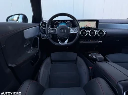 
										Mercedes-Benz CLA 200 full									