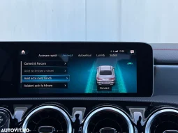 
										Mercedes-Benz CLA 200 full									