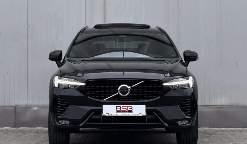 
								Volvo XC 60 B4 D AWD Plus Dark full									