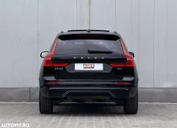 
										Volvo XC 60 B4 D AWD Plus Dark full									