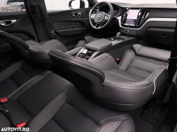 
										Volvo XC 60 B4 D AWD Plus Dark full									