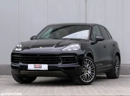 
										Porsche Cayenne Tiptronic S Platinum Edition full									