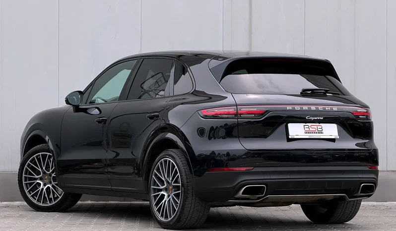 
								Porsche Cayenne Tiptronic S Platinum Edition full									