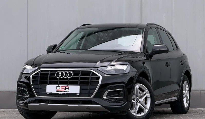
								Audi Q5 50 TFSI e quattro S tronic PHEV S Line full									