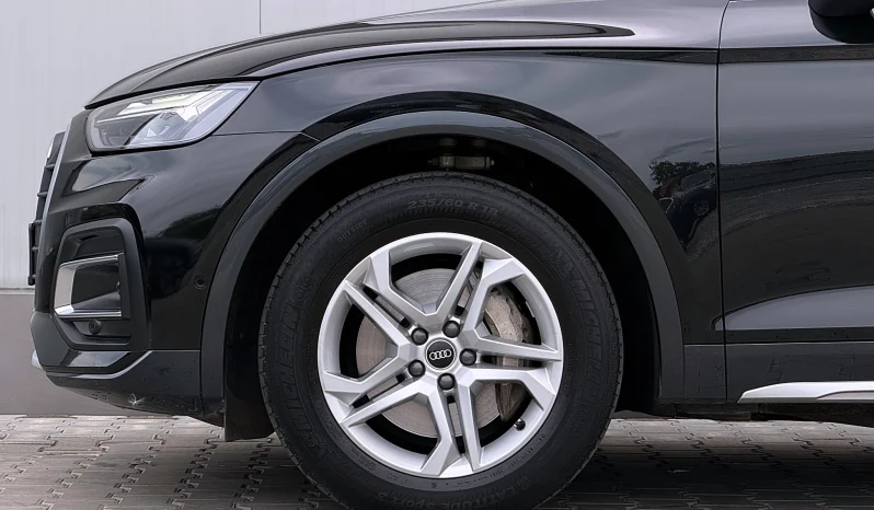 
								Audi Q5 50 TFSI e quattro S tronic PHEV S Line full									