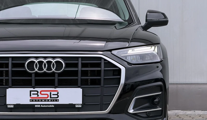
								Audi Q5 50 TFSI e quattro S tronic PHEV S Line full									