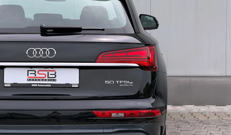 
								Audi Q5 50 TFSI e quattro S tronic PHEV S Line full									