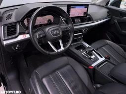 
										Audi Q5 50 TFSI e quattro S tronic PHEV S Line full									