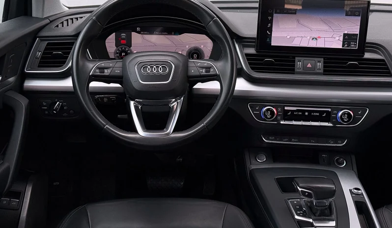 
								Audi Q5 50 TFSI e quattro S tronic PHEV S Line full									