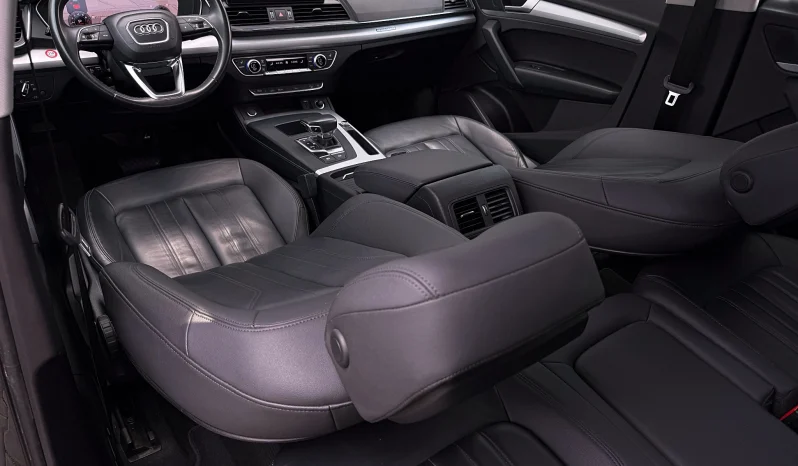 
								Audi Q5 50 TFSI e quattro S tronic PHEV S Line full									