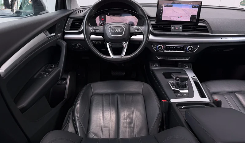 
								Audi Q5 50 TFSI e quattro S tronic PHEV S Line full									