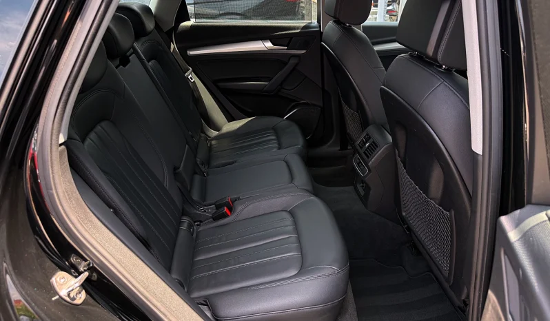 
								Audi Q5 50 TFSI e quattro S tronic PHEV S Line full									