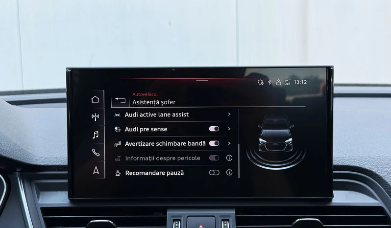 
								Audi Q5 50 TFSI e quattro S tronic PHEV S Line full									