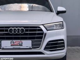 
										Audi Q5 2.0 40 TDI quattro S tronic Design full									
