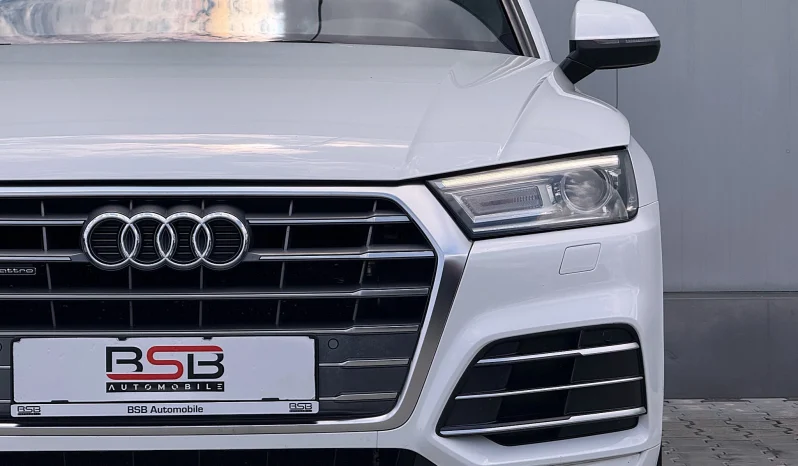 
								Audi Q5 2.0 40 TDI quattro S tronic Design full									