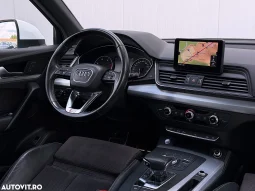 
										Audi Q5 2.0 40 TDI quattro S tronic Design full									