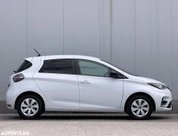 
										Renault ZOE 40 R110 Life full									