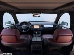 
										Volkswagen Touareg full									