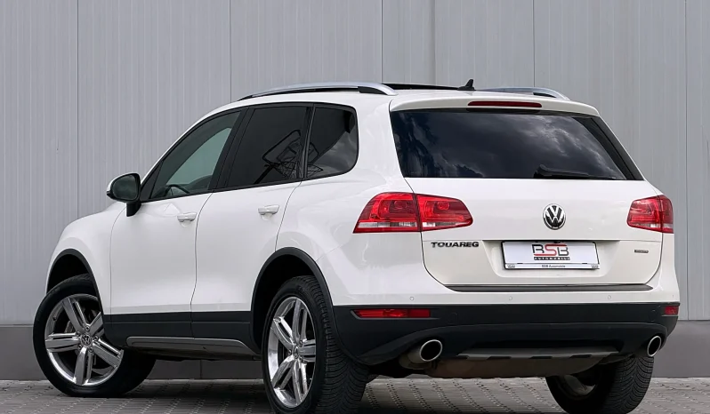 
								Volkswagen Touareg full									