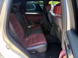 
										Volkswagen Touareg full									