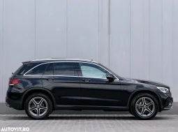 
										Mercedes-Benz GLC 300 de 4Matic 9G-TRONIC AMG Line Plus full									