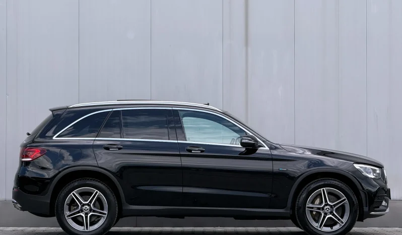 
								Mercedes-Benz GLC 300 de 4Matic 9G-TRONIC AMG Line Plus full									