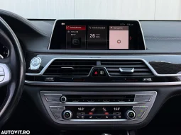 
										BMW Seria 7 740Li full									