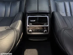 
										BMW Seria 7 740Li full									