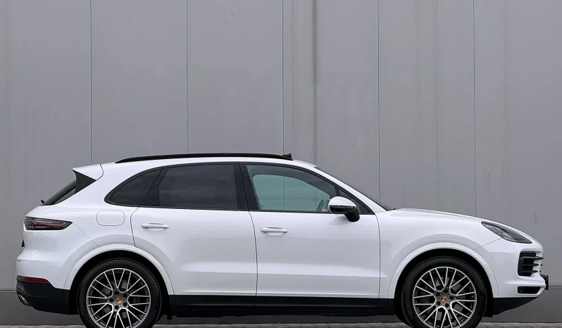 
								Porsche Cayenne S full									
